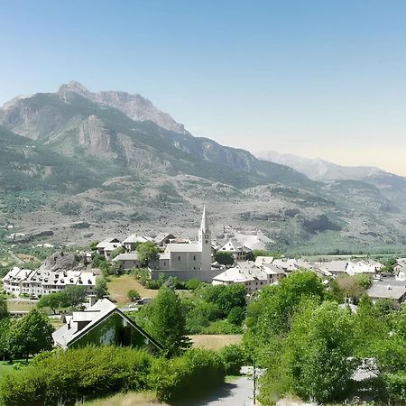 Appartement Paisible A Saint-Crepin Avec Vue Sur La Montagne Екстер'єр фото