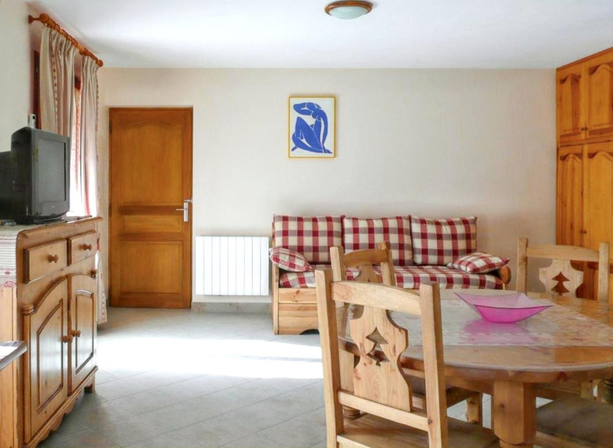 Appartement Paisible A Saint-Crepin Avec Vue Sur La Montagne Екстер'єр фото